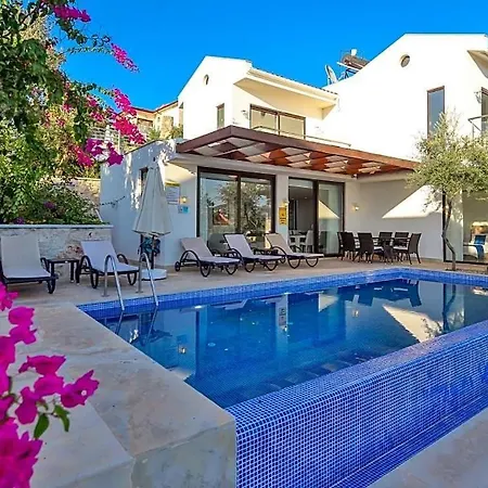 Sleeps 6 Pool Air Con Wifi Villa Kalkan